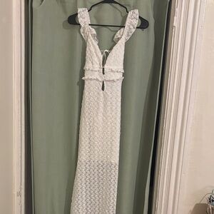 Commense White Maxi Dress